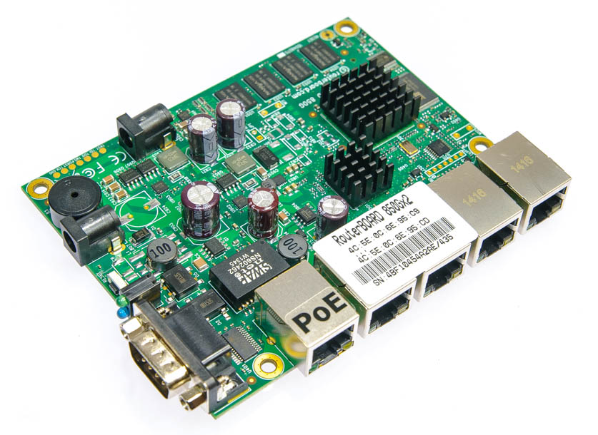 MikroTik RouterBOARD RB850Gx2